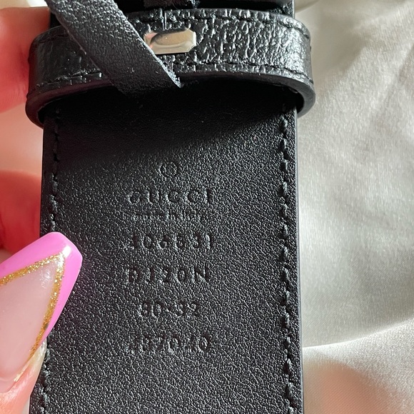 Gucci authentic women's leather belt 80cm - Picture 2 of 4